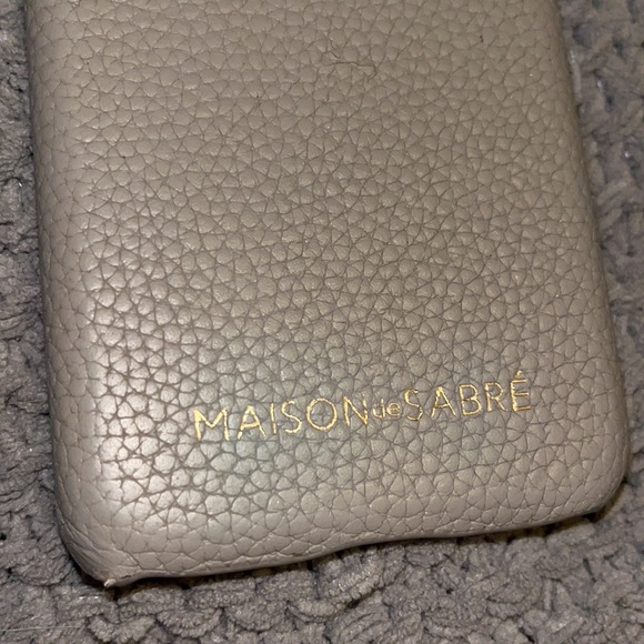 Maison de Sabré iPhone 11 Pro Phone Case - Picture 6 of 7